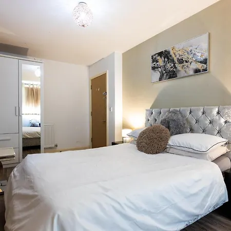 Five Star Rated Condo-3